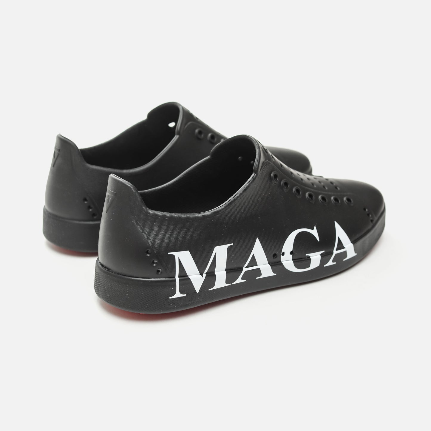 maga-black